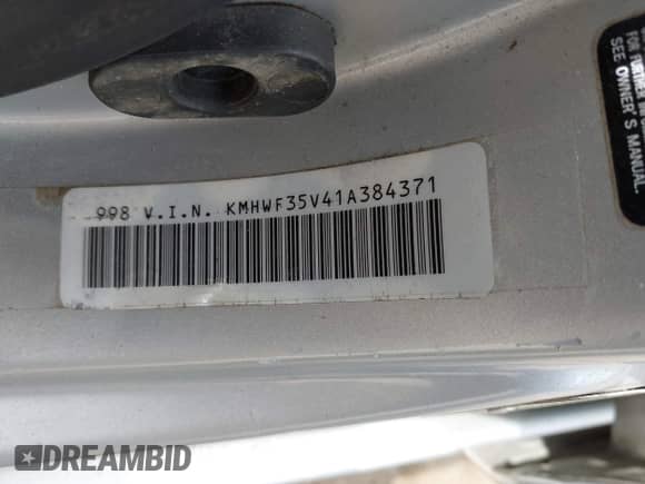 2001 Hyundai Sonata GLS z VIN KMHWF35V41A384371, wystawiony jako IAAI lot #42298223 z przebiegiem 149 284 mil mil oraz . Historia ofert i sprzedaży dostępna na DreamBid. Obrazek 9.