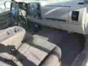 2010 Chevrolet Silverado 1500 LS z VIN 1GCSCREA0AZ258926, wystawiony jako Copart lot #74580154 z przebiegiem 206 925 mil mil oraz Nie do naprawy • Non repairable. Historia ofert i sprzedaży dostępna na DreamBid. Obrazek 8.