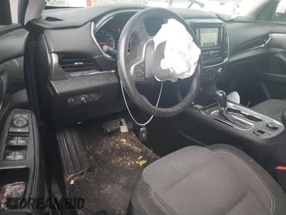 2018 Chevrolet Traverse LT Cloth с VIN 1GNERGKW4JJ242475, выставлен на аукционе Copart как лот 64024425 с пробегом 62 735 миль миль и Списание • Salvage title. История ставок и продаж доступна на DreamBid. Изображение 8.