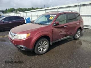 2012 Subaru Forester X Touring z VIN JF2SHAGC3CH437408, wystawiony jako Copart lot #55805355 z przebiegiem 42 555 mil mil oraz Szkoda całkowita • Salvage title. Historia ofert i sprzedaży dostępna na DreamBid. Obrazek 1.
