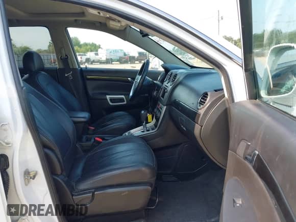2015 Chevrolet Captiva Sport LT with VIN 3GNAL3EK3FS529765, listed as a IAAI auction lot 42914058 with 118,029 mi miles and . Bid and sale history available at DreamBid. Image 5.