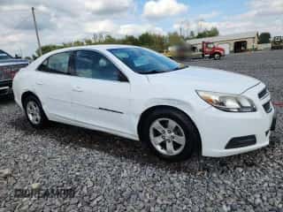 2013 Chevrolet Malibu LS с VIN 1G11B5SA1DF226979, выставлен на аукционе Copart как лот 81425975 с пробегом 149 729 миль миль и Списание • Salvage title. История ставок и продаж доступна на DreamBid. Изображение 4.