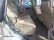 2000 Land Rover Discovery Cloth with VIN SALTY1247YA250393, listed as a IAAI auction lot 42900372 with 102,991 mi miles and . Bid and sale history available at DreamBid. Image 8.