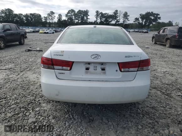2008 Hyundai Sonata SE z VIN 5NPEU46C18H373632, wystawiony jako Copart lot #85738195 z przebiegiem 171 730 mil mil oraz Szkoda całkowita • Salvage title. Historia ofert i sprzedaży dostępna na DreamBid. Obrazek 6.