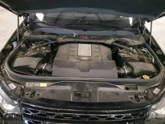 2019 Land Rover Discovery SE with VIN SALRG2RV8K2405391, listed as a Copart auction lot 68324175 with 67,212 mi miles and Salvage title. Bid and sale history available at DreamBid. Image 11.