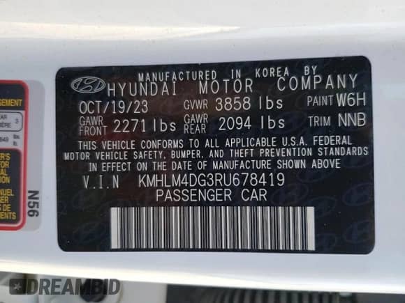 2024 Hyundai Elantra SEL z VIN KMHLM4DG3RU678419, wystawiony jako Copart lot #81804365 z przebiegiem 6 886 mil mil oraz Szkoda całkowita • Salvage title. Historia ofert i sprzedaży dostępna na DreamBid. Obrazek 12.