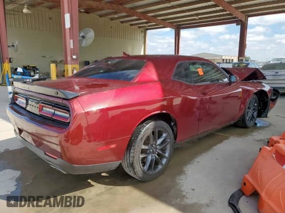 2022 Dodge Challenger GT with VIN 2C3CDZKG6NH243108, listed as a Copart auction lot 81580925 with 84,480 mi miles and Clean title. Bid and sale history available at DreamBid. Image 3.