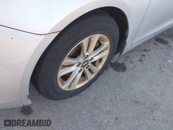 2013 Hyundai Sonata GLS с VIN 5NPEB4AC3DH650935, выставлен на аукционе IAAI как лот 43360770 с пробегом 78 048 миль миль и . История ставок и продаж доступна на DreamBid. Изображение 12.