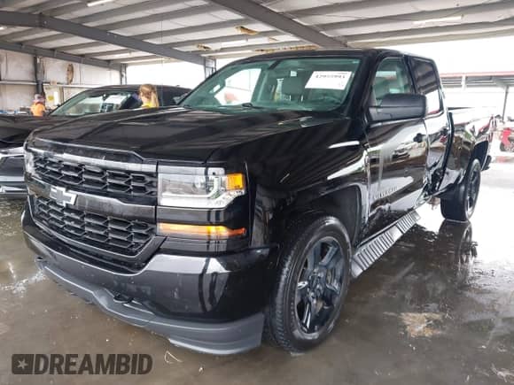 2017 Chevrolet Silverado 1500 Custom с VIN 1GCRCPECXHZ269883, выставлен на аукционе IAAI как лот 42955993 с пробегом 91 727 миль миль и . История ставок и продаж доступна на DreamBid. Изображение 17.