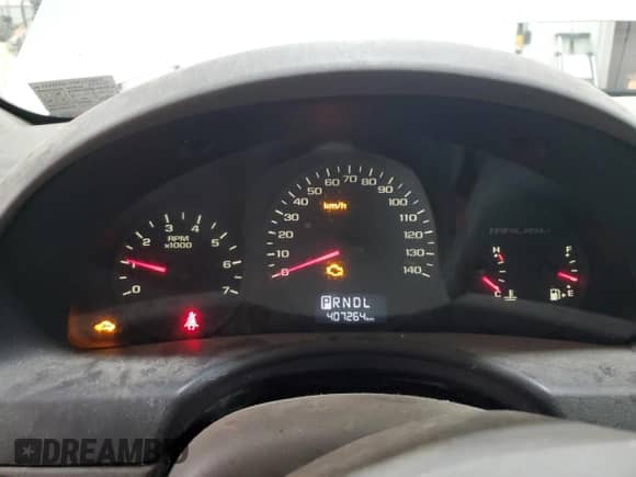 2004 Chevrolet Malibu z VIN 1G1ZS52FX4F152685, wystawiony jako Copart lot #63040175 z przebiegiem 407 264 mil mil oraz Szkoda całkowita • Salvage title. Historia ofert i sprzedaży dostępna na DreamBid. Obrazek 9.