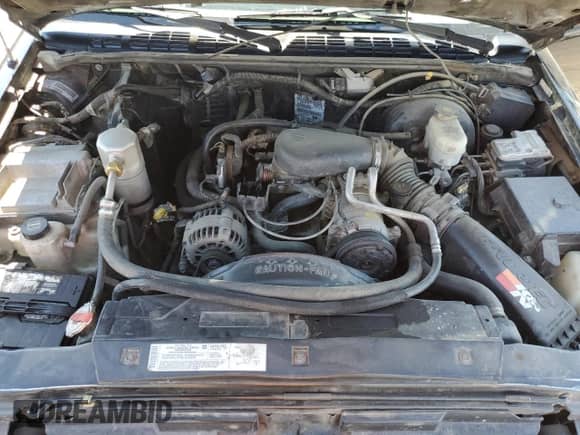 2004 Chevrolet Blazer LS z VIN 1GNCS18XX4K101689, wystawiony jako Copart lot #54713805 z przebiegiem Nie podano mil oraz Szkoda całkowita • Salvage title. Historia ofert i sprzedaży dostępna na DreamBid. Obrazek 11.