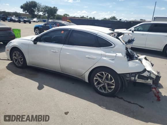 2022 Hyundai Sonata SEL с VIN KMHL64JA3NA174183, выставлен на аукционе Copart как лот 71004585 с пробегом 108 627 миль миль и На запчасти • Non repairable. История ставок и продаж доступна на DreamBid. Изображение 2.