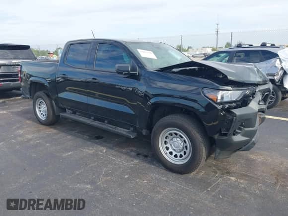 2025 Chevrolet Colorado 2WD Work Truck with VIN 1GCPSBEK2S1138859, listed as a IAAI auction lot 43092596 with 1,807 mi miles and . Bid and sale history available at DreamBid. Image 1.