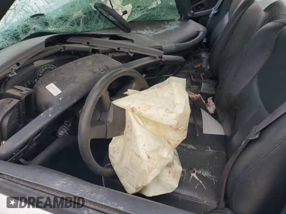 2005 Chevrolet Silverado 1500 с VIN 1GCEC14X35Z327120, выставлен на аукционе Copart как лот 82349105 с пробегом Не указан миль и Списание • Salvage title. История ставок и продаж доступна на DreamBid. Изображение 7.