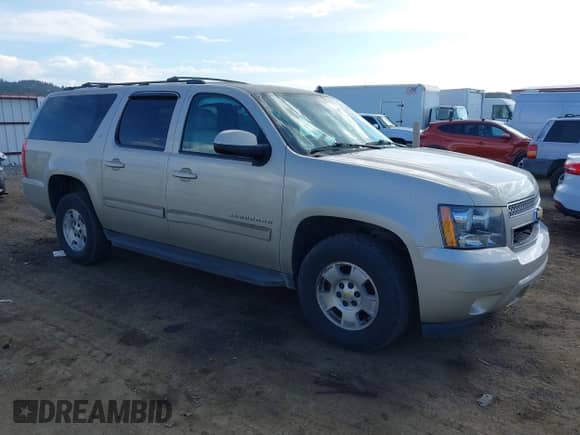 2013 Chevrolet Suburban LT with VIN 1GNSKJE77DR178222, listed as a IAAI auction lot 42843248 with 211,950 mi miles and . Bid and sale history available at DreamBid. Image 1.