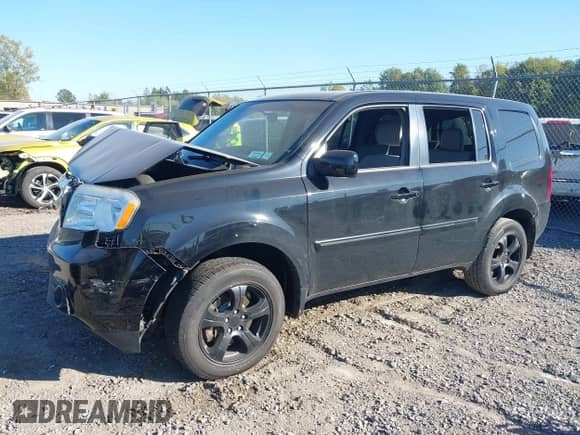 2013 Honda Pilot EX with VIN 5FNYF4H42DB043939, listed as a IAAI auction lot 43350214 with 130,398 mi miles and . Bid and sale history available at DreamBid. Image 18.