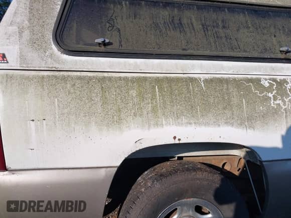 2002 GMC Sierra 1500 SLE с VIN 2GTEC19T521378421, выставлен на аукционе IAAI как лот 43137051 с пробегом Не указан миль и . История ставок и продаж доступна на DreamBid. Изображение 13.
