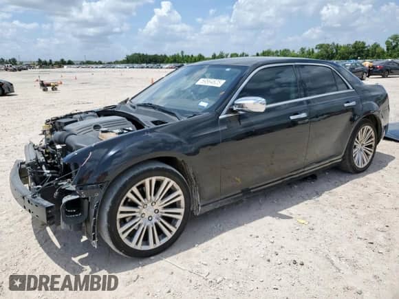 2012 Chrysler 300 C z VIN 2C3CCAET6CH274403, wystawiony jako Copart lot #59564625 z przebiegiem 117 281 mil mil oraz Szkoda całkowita • Salvage title. Historia ofert i sprzedaży dostępna na DreamBid. Obrazek 1.