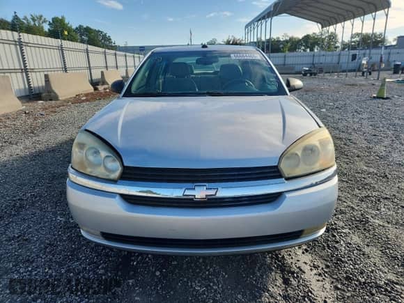 2005 Chevrolet Malibu LT z VIN 1G1ZU54855F212561, wystawiony jako Copart lot #66684465 z przebiegiem 229 347 mil mil oraz Szkoda całkowita • Salvage title. Historia ofert i sprzedaży dostępna na DreamBid. Obrazek 5.
