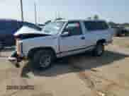 1995 GMC Sierra 1500 с VIN 1GTEC14H9SZ530842, выставлен на аукционе Copart как лот 64565735 с пробегом 235 571 миль миль и Чистый • Clean title. История ставок и продаж доступна на DreamBid. Изображение 1.