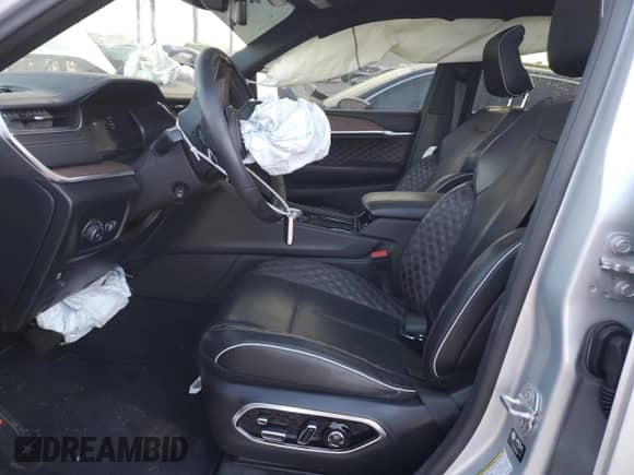 2023 Jeep Grand Cherokee Summit Reserve with VIN 1C4RJKET4P8742190, listed as a Copart auction lot 89284475 with 13,312 mi miles and Salvage title. Bid and sale history available at DreamBid. Image 7.