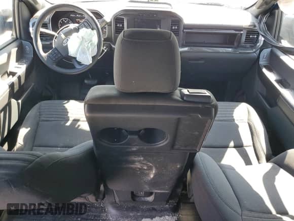 2021 Ford F-150 XL с VIN 1FTEW1EP4MKD29682, выставлен на аукционе Copart как лот 81937305 с пробегом 54 856 миль миль и Списание • Salvage title. История ставок и продаж доступна на DreamBid. Изображение 8.