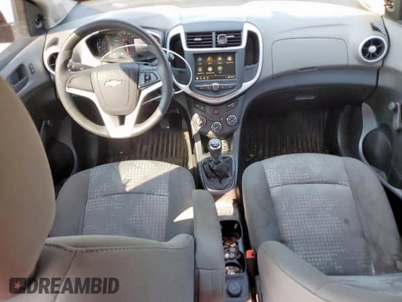 2019 Chevrolet Sonic с VIN 1G1JA5SB3K4128931, выставлен на аукционе Copart как лот 69623655 с пробегом 103 202 миль миль и Списание • Salvage title. История ставок и продаж доступна на DreamBid. Изображение 8.