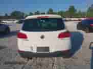 2017 Volkswagen Tiguan Wolfsburg Edition с VIN WVGRV7AX4HK011852, выставлен на аукционе IAAI как лот 43069410 с пробегом 80 694 миль миль и . История ставок и продаж доступна на DreamBid. Изображение 16.