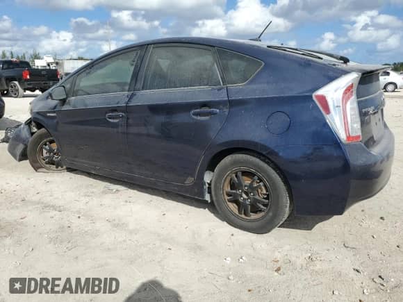 2012 Toyota Prius Three with VIN JTDKN3DU5C1530830, listed as a Copart auction lot 86838015 with 115,937 mi miles and Clean title. Bid and sale history available at DreamBid. Image 2.