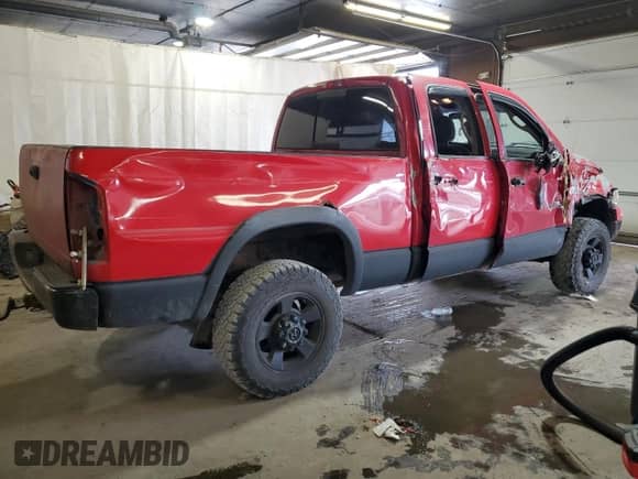 2005 Dodge 2500 SLT with VIN 3D7KS28C15G760816, listed as a Copart auction lot 81111825 with 335,950 mi miles and Salvage title. Bid and sale history available at DreamBid. Image 3.