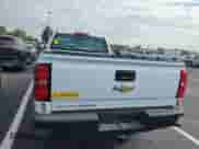 2015 Chevrolet Silverado 1500 Work Truck с VIN 1GCNKPEH2FZ329553, выставлен на аукционе IAAI как лот 43501660 с пробегом 131 338 миль миль и . История ставок и продаж доступна на DreamBid. Изображение 24.
