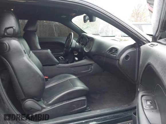 2016 Dodge Challenger SXT Plus z VIN 2C3CDZAG6GH120624, wystawiony jako IAAI lot #43501177 z przebiegiem 124 424 mil mil oraz . Historia ofert i sprzedaży dostępna na DreamBid. Obrazek 5.