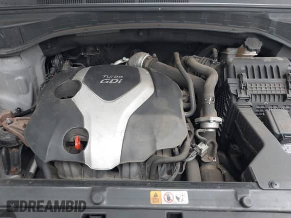 2015 Hyundai Santa Fe with VIN 5XYZWDLA2FG275504, listed as a IAAI auction lot 43030496 with 93,414 mi miles and . Bid and sale history available at DreamBid. Image 10.