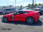 2016 Chevrolet Corvette 2LT z VIN 1G1YD2D72G5123928, wystawiony jako IAAI lot #43089123 z przebiegiem 53 362 mil mil oraz . Historia ofert i sprzedaży dostępna na DreamBid. Obrazek 14.