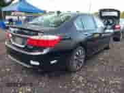 2015 Honda Accord Touring z VIN 1HGCR6F75FA006696, wystawiony jako IAAI lot #43153220 z przebiegiem 136 954 mil mil oraz . Historia ofert i sprzedaży dostępna na DreamBid. Obrazek 4.