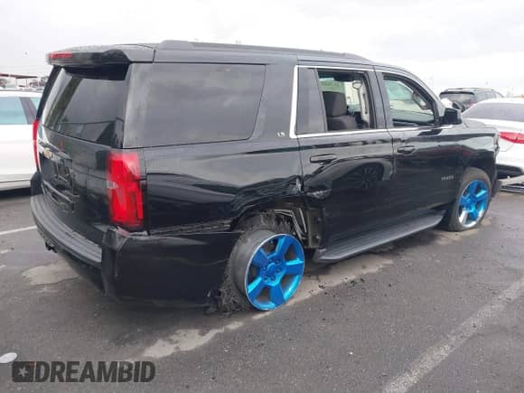 2016 Chevrolet Tahoe LS с VIN 1GNSCAEC8GR387676, выставлен на аукционе IAAI как лот 41774142 с пробегом 36 695 миль миль и . История ставок и продаж доступна на DreamBid. Изображение 4.