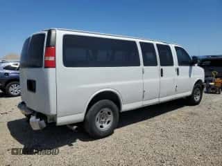 2007 Chevrolet Express Passenger с VIN 1GAHG39UX71237260, выставлен на аукционе Copart как лот 55659814 с пробегом 182 816 миль миль и Списание • Salvage title. История ставок и продаж доступна на DreamBid. Изображение 3.