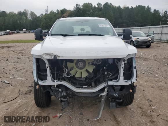 2024 Ford F-250 XL z VIN 1FT7W2BA6RED76961, wystawiony jako Copart lot #81411705 z przebiegiem 3 553 mil mil oraz Szkoda całkowita • Salvage title. Historia ofert i sprzedaży dostępna na DreamBid. Obrazek 5.