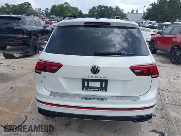2023 Volkswagen Tiguan SE R-Line Black с VIN 3VVCB7AX0PM126184, выставлен на аукционе IAAI как лот 42676837 с пробегом 35 249 миль миль и . История ставок и продаж доступна на DreamBid. Изображение 16.