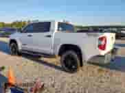 2019 Toyota Tundra SR5 с VIN 5TFEM5F1XKX137500, выставлен на аукционе Copart как лот 85751375 с пробегом 158 655 миль миль и Списание • Salvage title. История ставок и продаж доступна на DreamBid. Изображение 2.