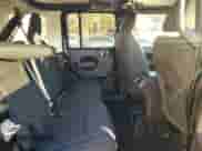 2022 Jeep Wrangler Unlimited High Tide z VIN 1C4HJXDG0NW247152, wystawiony jako Copart lot #82371674 z przebiegiem 32 417 mil mil oraz Szkoda całkowita • Salvage title. Historia ofert i sprzedaży dostępna na DreamBid. Obrazek 11.