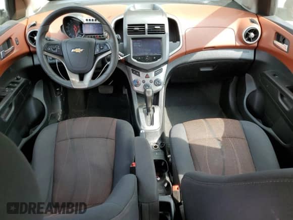 2016 Chevrolet Sonic LT с VIN 1G1JC6SB9G4125247, выставлен на аукционе Copart как лот 54454515 с пробегом 121 254 миль миль и Списание • Salvage title. История ставок и продаж доступна на DreamBid. Изображение 8.