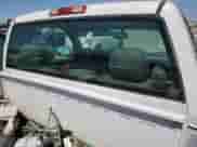 2005 GMC Sierra 1500 SL z VIN 1GTEC14VX5E171504, wystawiony jako Copart lot #68292134 z przebiegiem 201 399 mil mil oraz Szkoda całkowita • Salvage title. Historia ofert i sprzedaży dostępna na DreamBid. Obrazek 10.