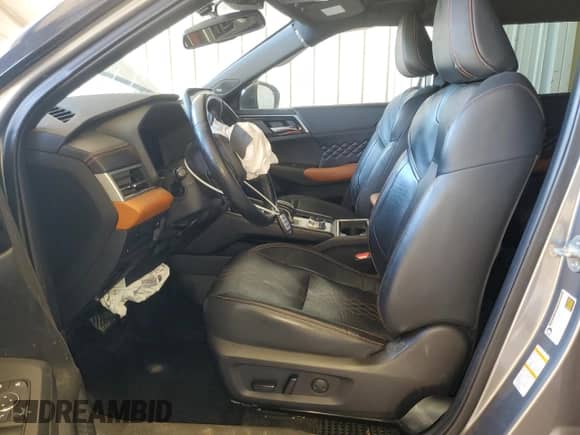 2022 Mitsubishi Outlander SEL с VIN JA4J3VA81NZ069273, выставлен на аукционе Copart как лот 86118375 с пробегом 70 822 миль миль и Списание • Salvage title. История ставок и продаж доступна на DreamBid. Изображение 7.