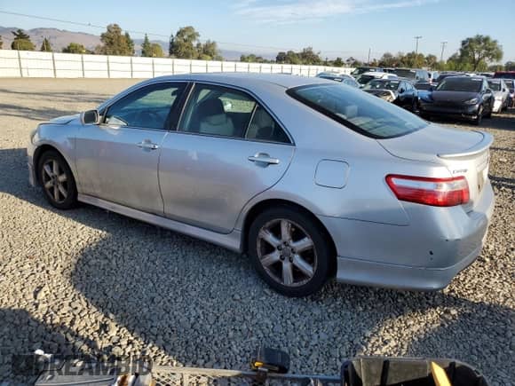 2007 Toyota Camry LE with VIN 4T1BE46K37U091094, listed as a Copart auction lot 82576455 with 207,446 mi miles and Salvage title. Bid and sale history available at DreamBid. Image 2.