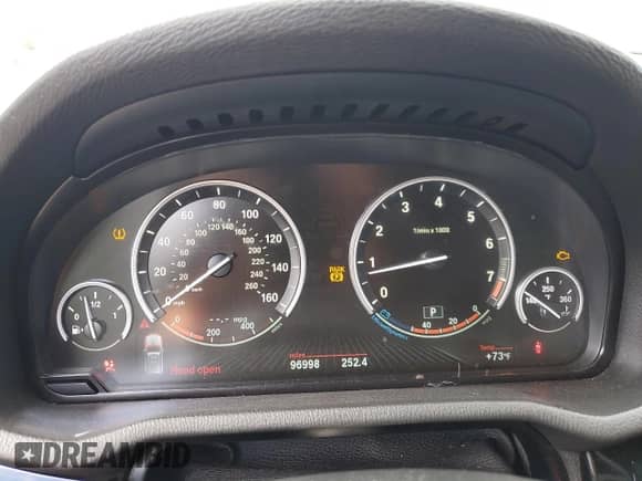 2017 BMW X3 sDrive28i с VIN 5UXWZ7C59H0V86210, выставлен на аукционе Copart как лот 81529695 с пробегом 96 998 миль миль и Списание • Salvage title. История ставок и продаж доступна на DreamBid. Изображение 9.