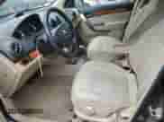 2008 Chevrolet Aveo LS z VIN KL1TD56648B129148, wystawiony jako Copart lot #51136714 z przebiegiem 182 545 mil mil oraz Szkoda całkowita • Salvage title. Historia ofert i sprzedaży dostępna na DreamBid. Obrazek 7.