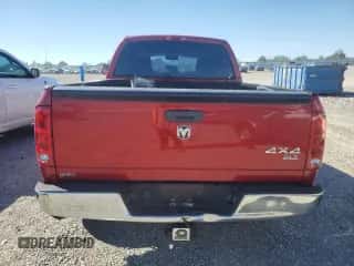 2006 Dodge 1500 SLT z VIN 1D7HU18276S608863, wystawiony jako Copart lot #85594065 z przebiegiem 240 519 mil mil oraz Szkoda całkowita • Salvage title. Historia ofert i sprzedaży dostępna na DreamBid. Obrazek 6.