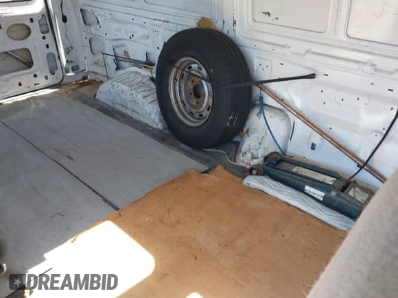 1999 Ford Econoline Cargo с VIN 1FTRE1421XHB21609, выставлен на аукционе IAAI как лот 42070347 с пробегом 103 104 миль миль и . История ставок и продаж доступна на DreamBid. Изображение 8.