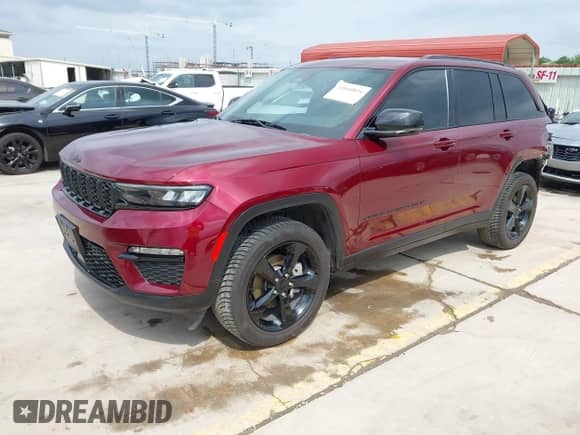 2023 Jeep Grand Cherokee Limited z VIN 1C4RJGBG9P8722294, wystawiony jako IAAI lot #42040831 z przebiegiem 84 767 mil mil oraz . Historia ofert i sprzedaży dostępna na DreamBid. Obrazek 18.